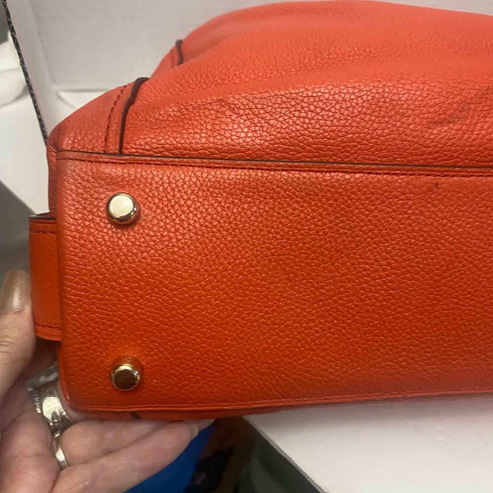 Coach Edie 31 Pebbled Leather Shoulder Tote in Bright Orange  Hang Tag & Dustbag - Picture 4 of 14